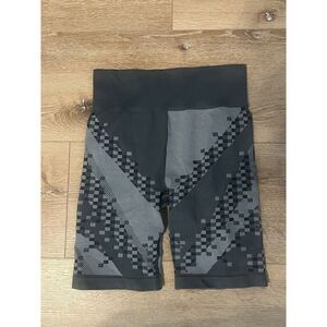 Gymshark Womens Green Wtflex Xyborg Seamless Cycling Shorts